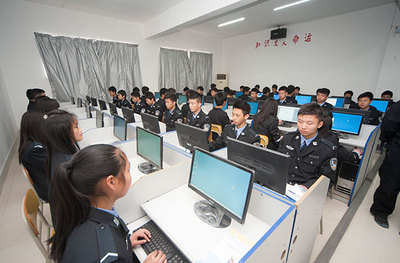 启航青春,揭秘军校入学之门:16岁读军校需要什么条件?